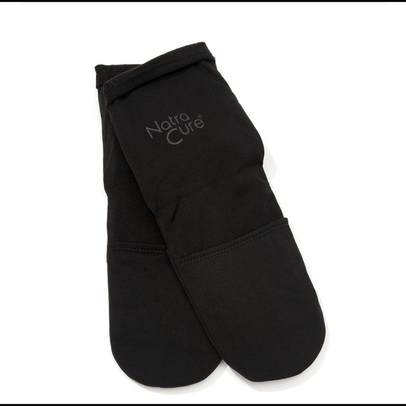 NATRACURE COLD THERAPY SOCKS (size L / XL) - Picture 2 of 5